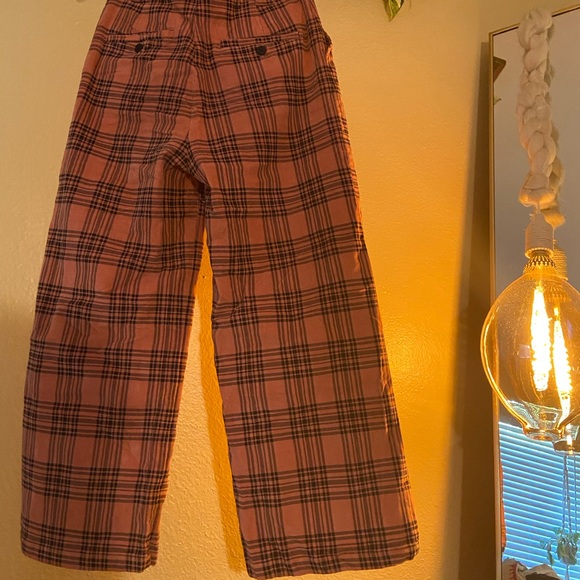 Pink plaid pants!!! - Picture 3 of 5